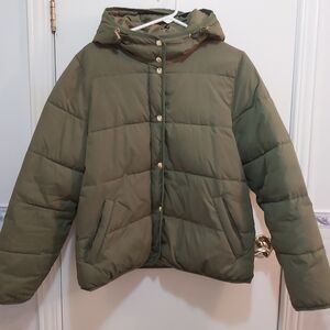 J Crew green puffer jacket, size large (L)